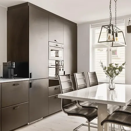 Bryggen Hideaway I Lux Feeling & Private Patio